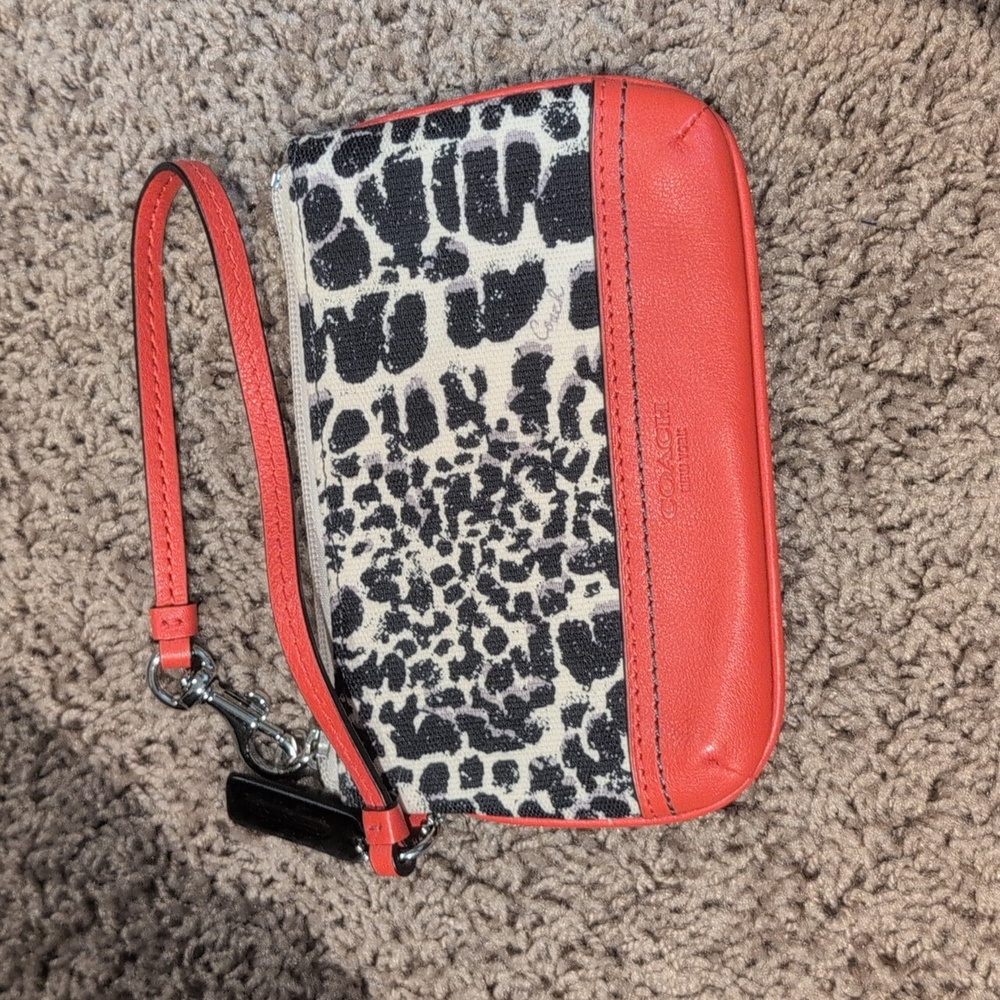 PRICE DROP! Coach Wristlet - Picture 5 of 5